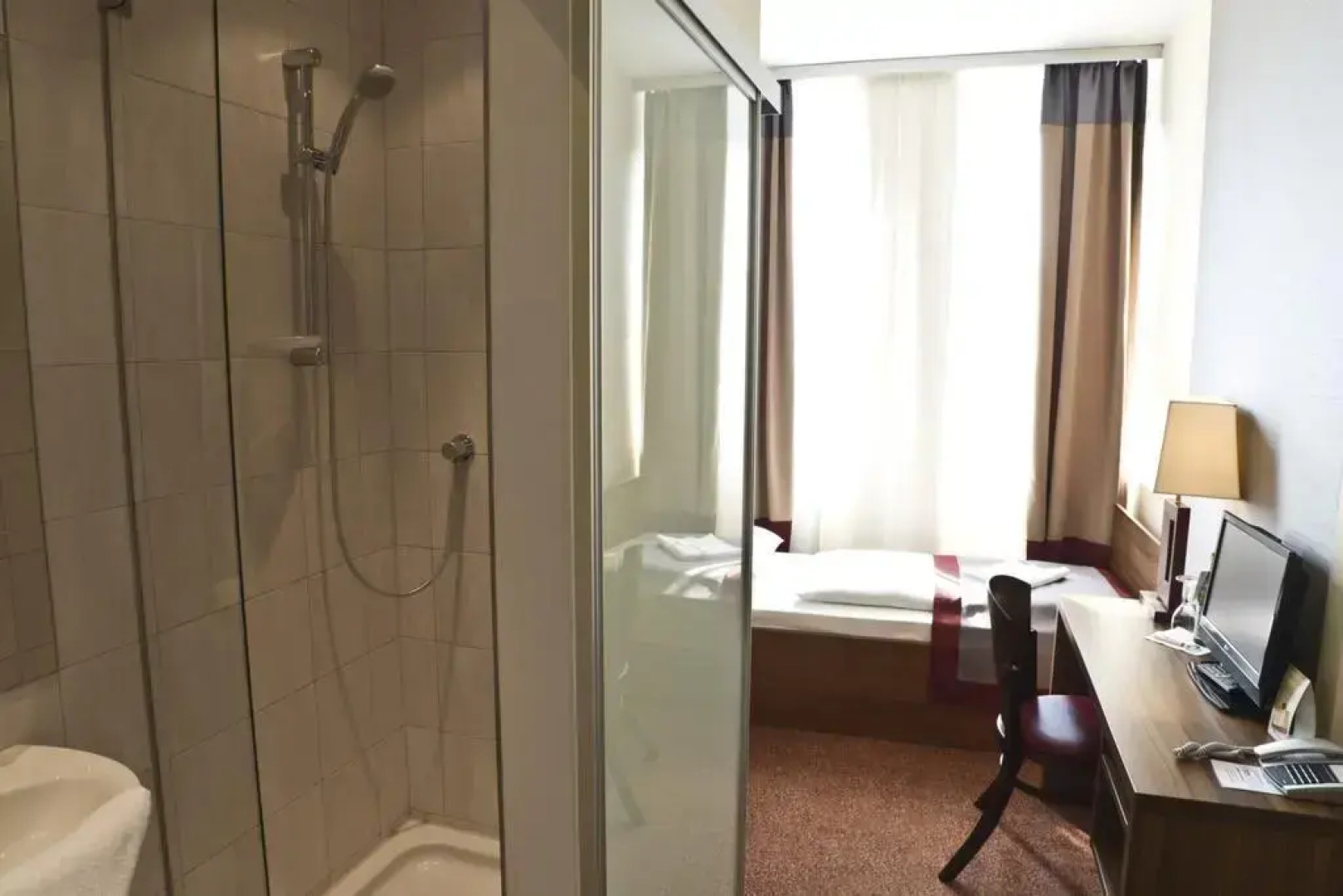 Ivbergs Hotel Berlin Messe