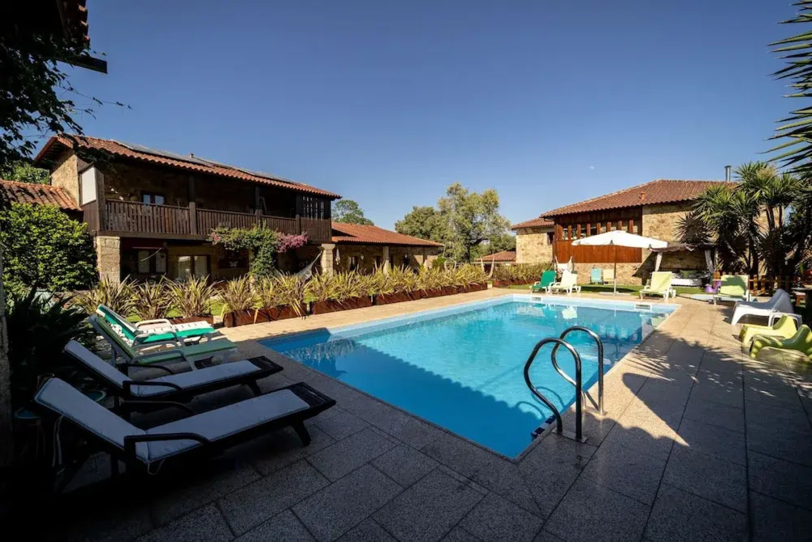 Villa com Piscina Braga by Izibookings