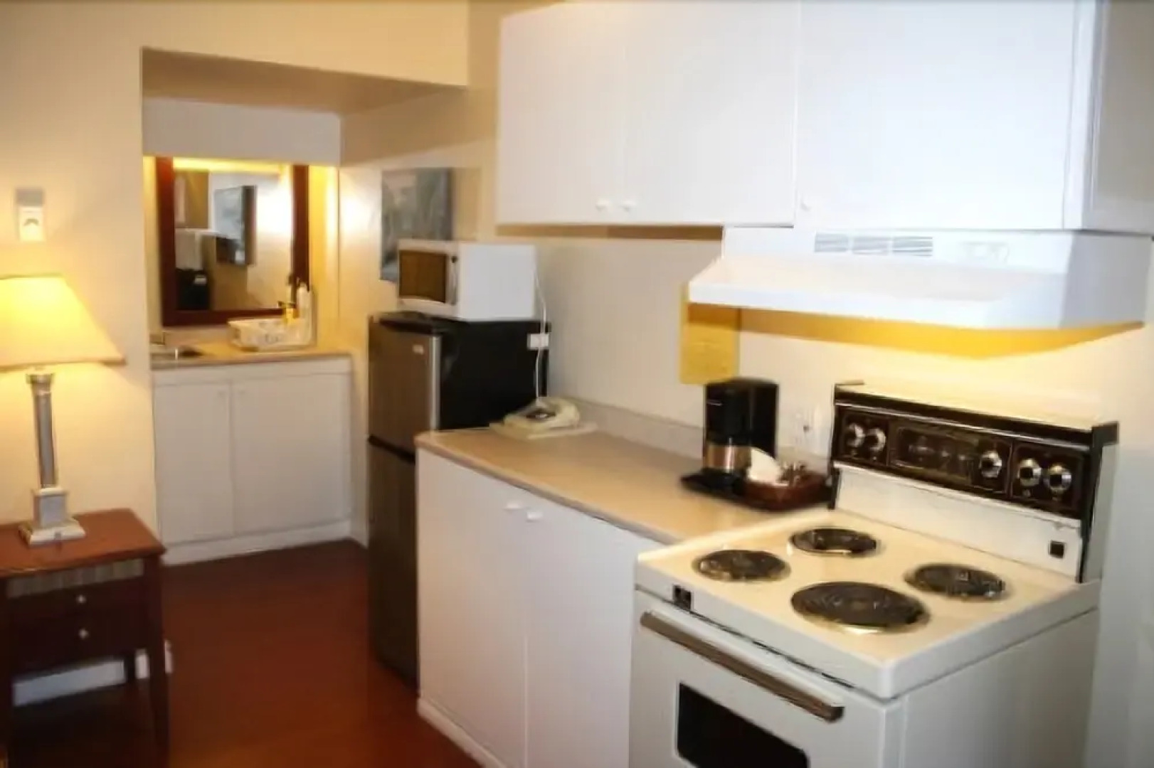 Revelstoke Gateway Inn