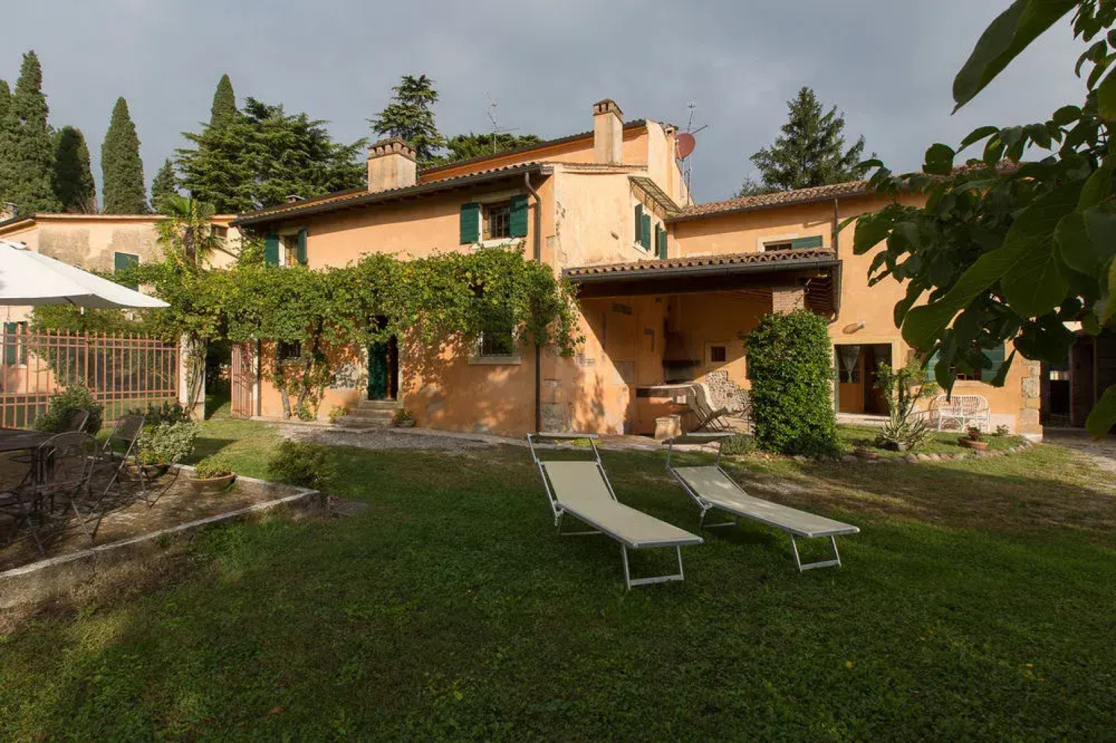 Casa Vacanze Nassar Negri