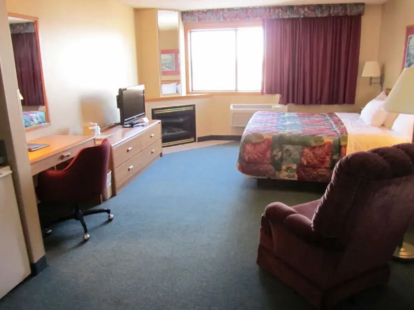 AmericInn Hotel & Suites Inver Grove Heights