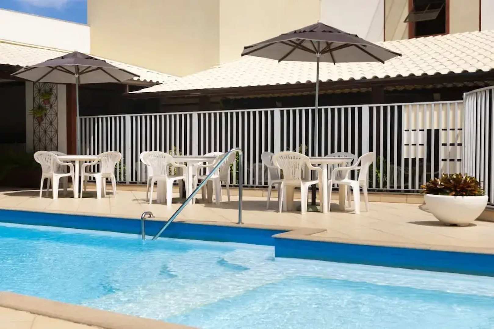 Coqueiros Praia Hotel - Balneário de Iriri