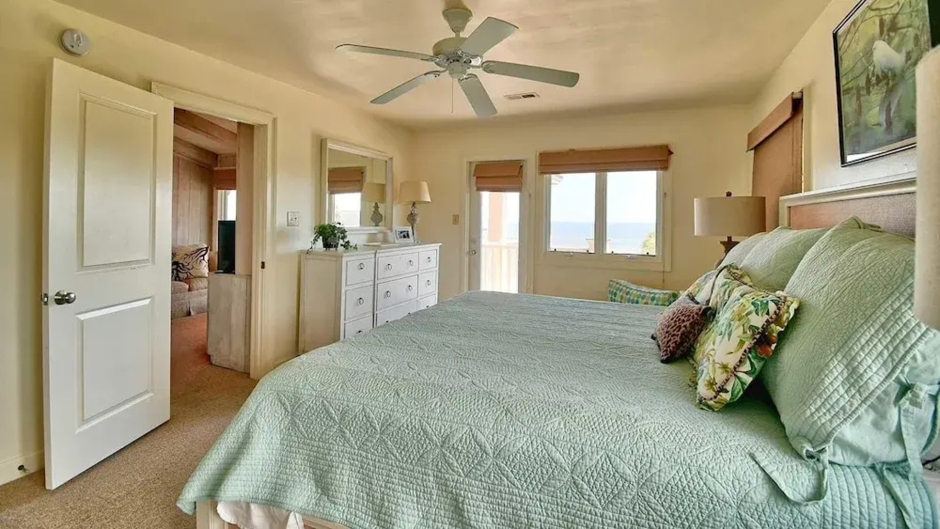 134 Maison Blanche 7 Br Home by RedAwning