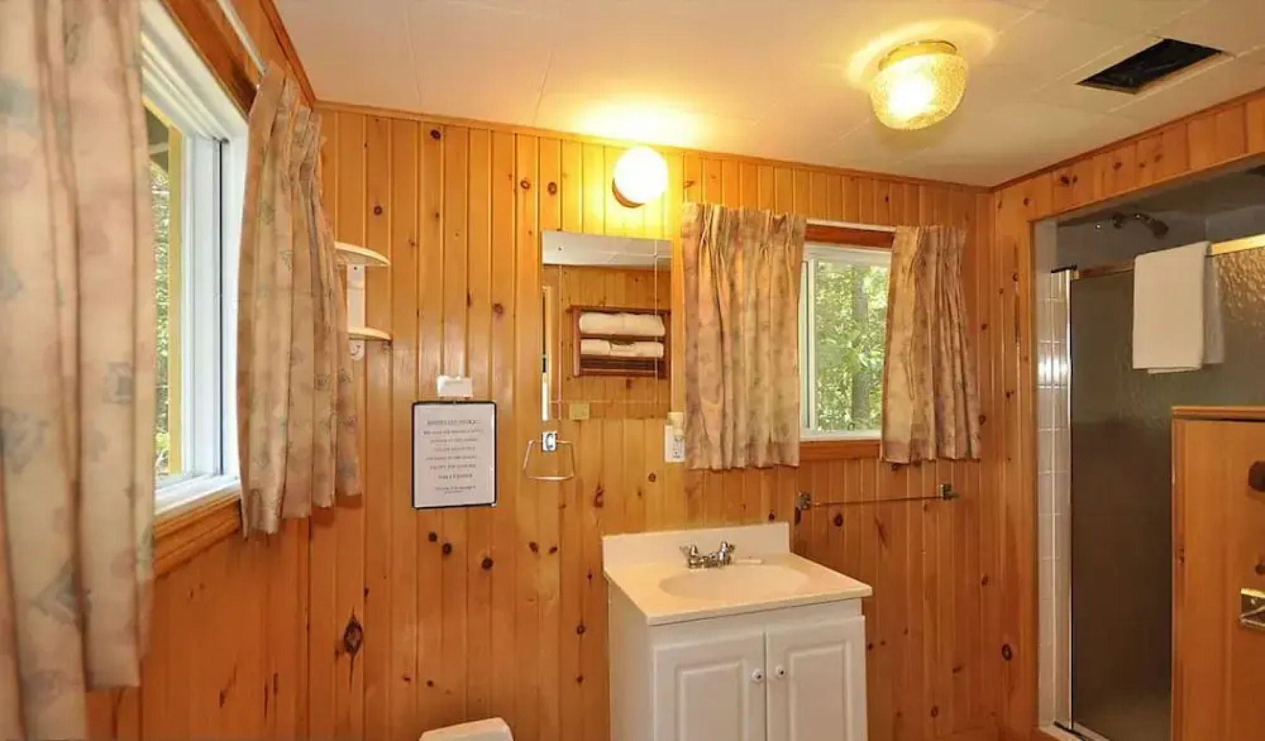 Chaudière Lodge - Boat Access Only