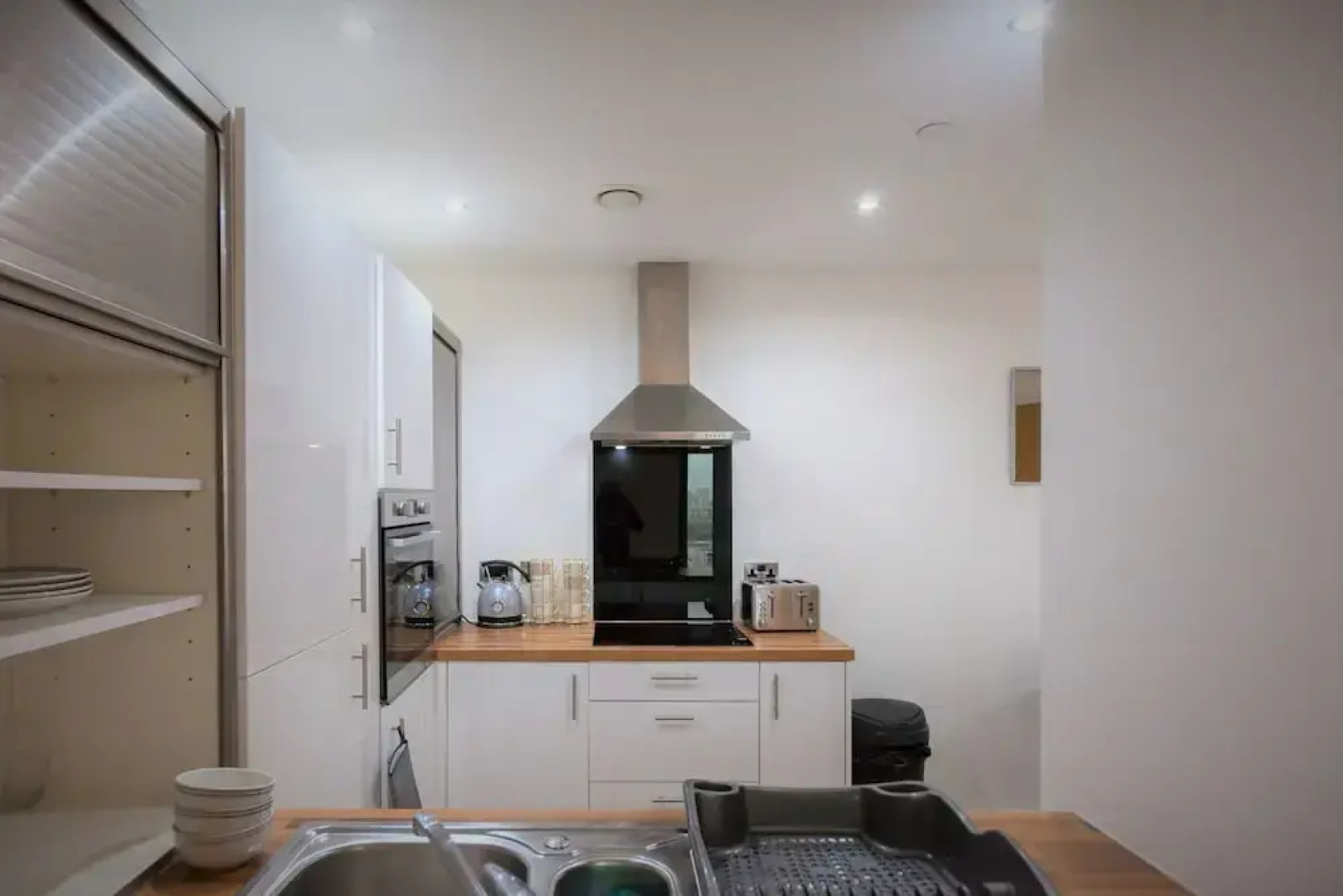 Beautiful Apartments in Media City