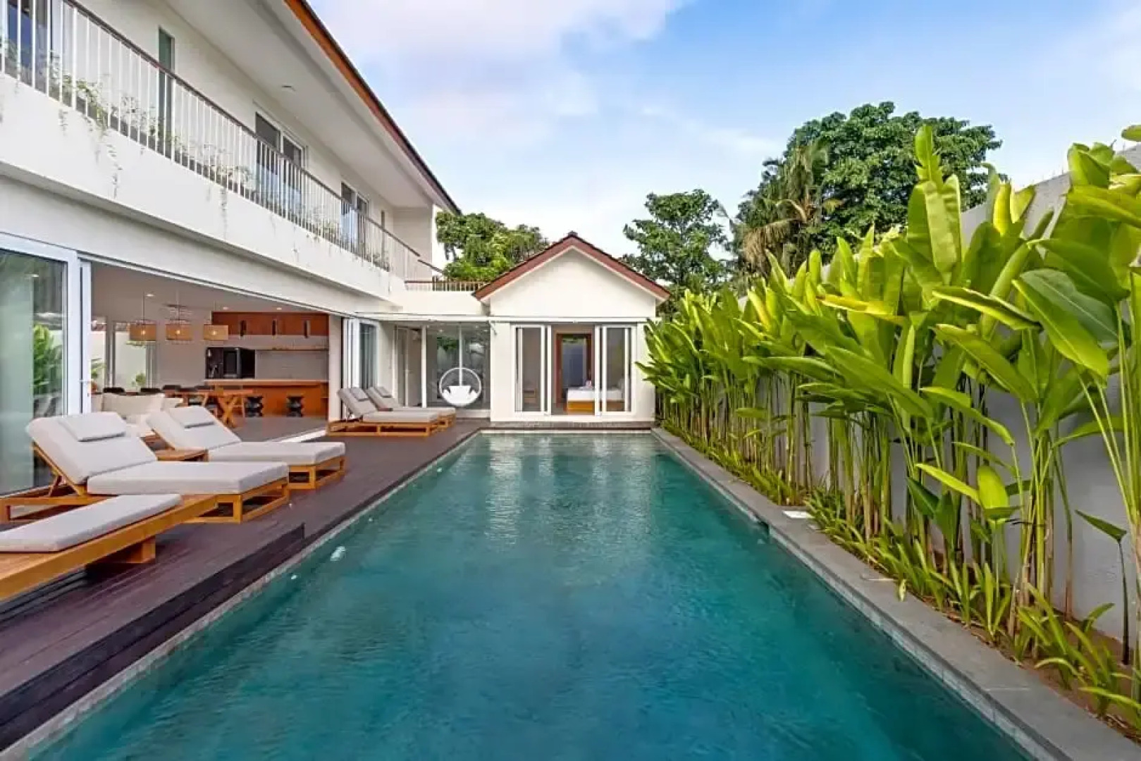 SooBali Gula Putih 4BR