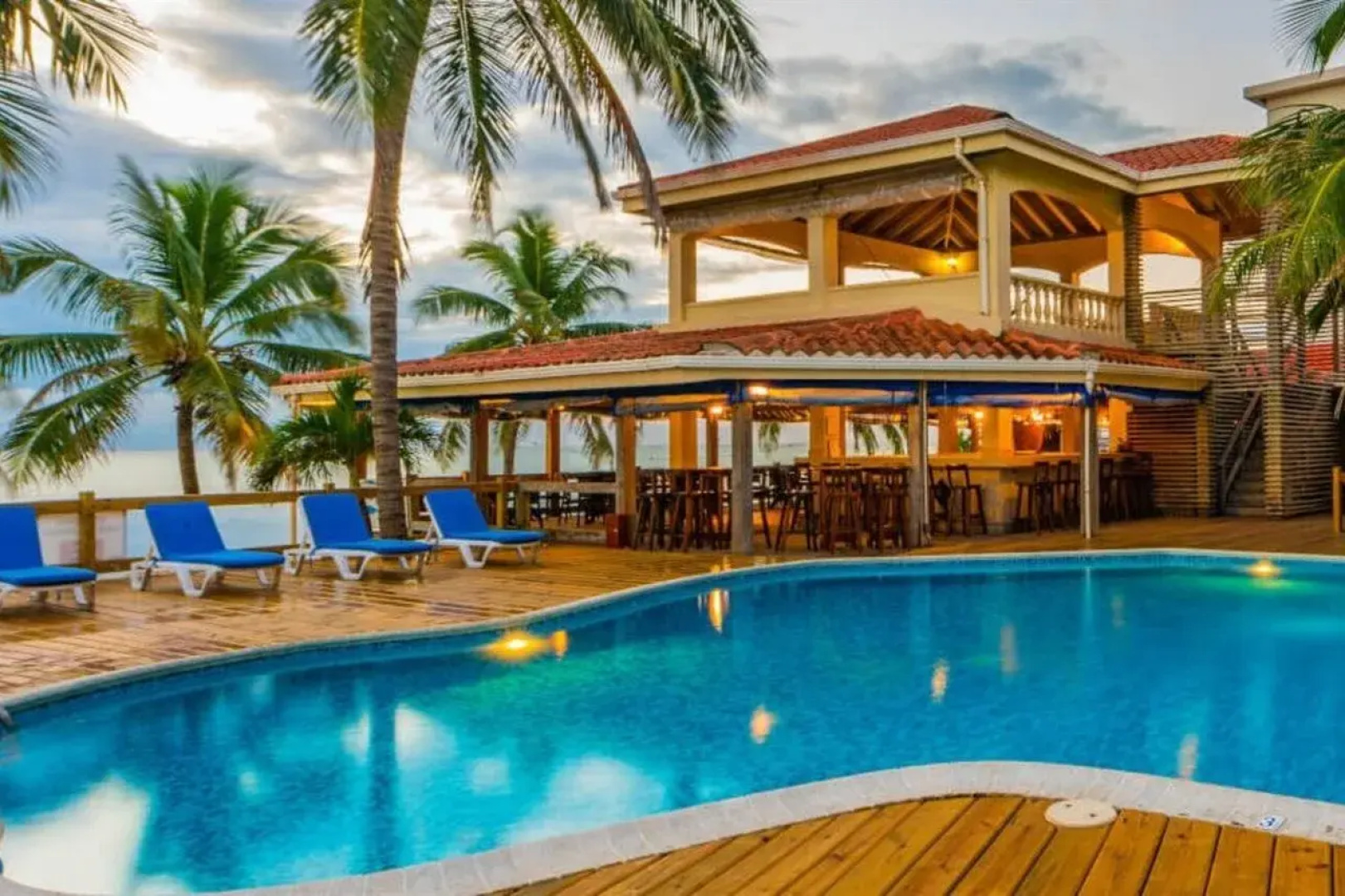 Sunbreeze Hotel
