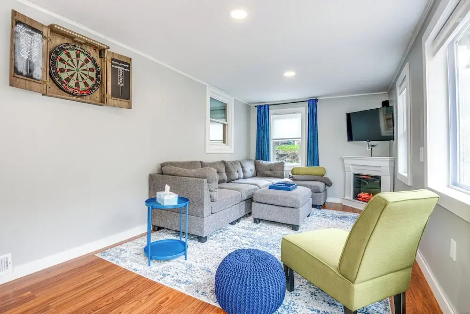 2 Mi to Mt Snow: Warm & Cozy Family Winter Retreat