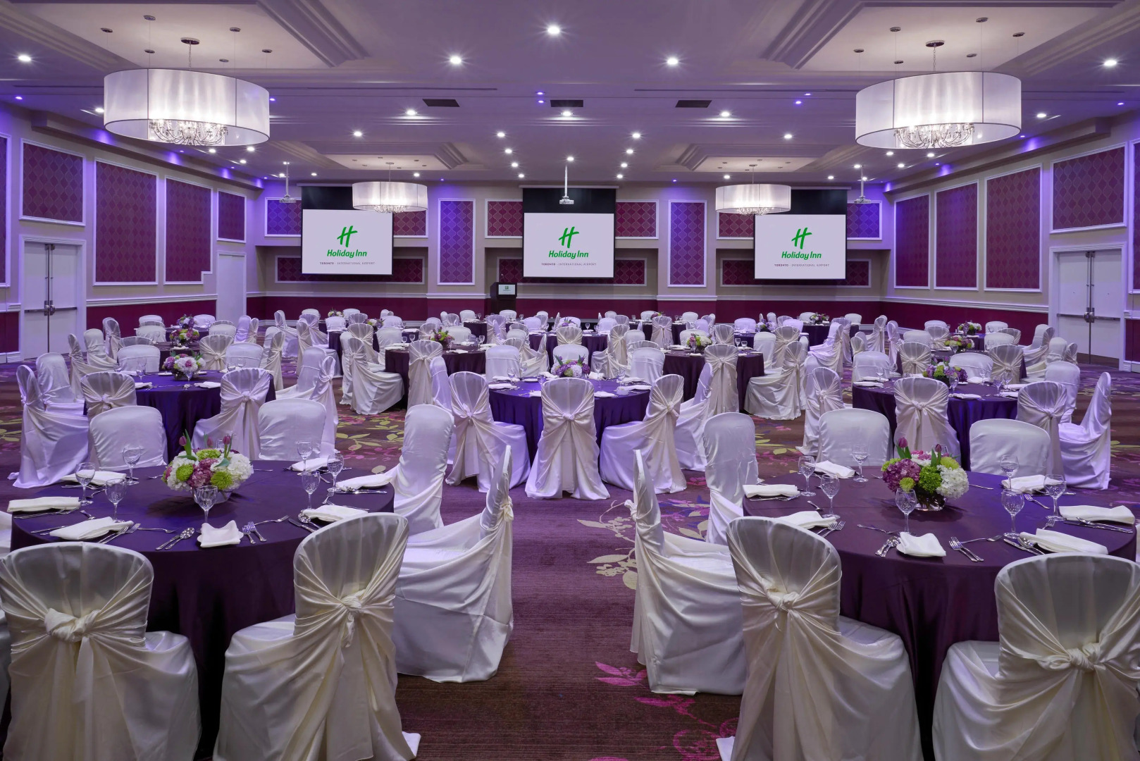 Holiday Inn Toronto - Int'l Airport by IHG