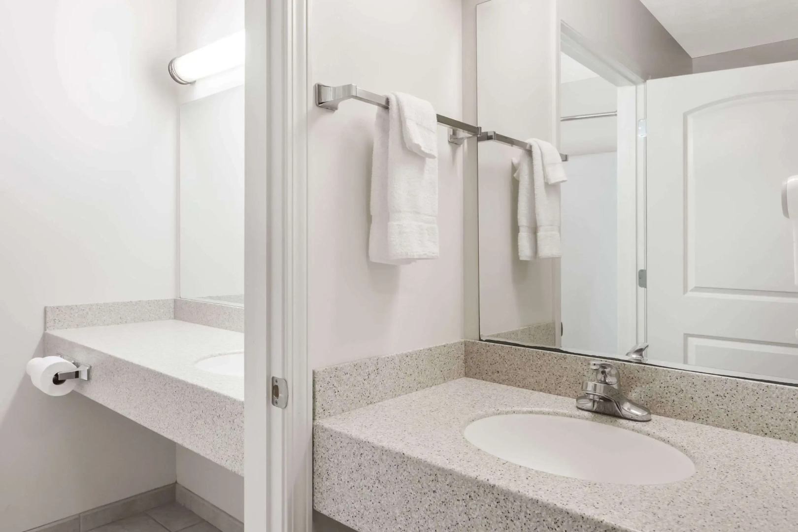 Days Inn by Wyndham Pentwater