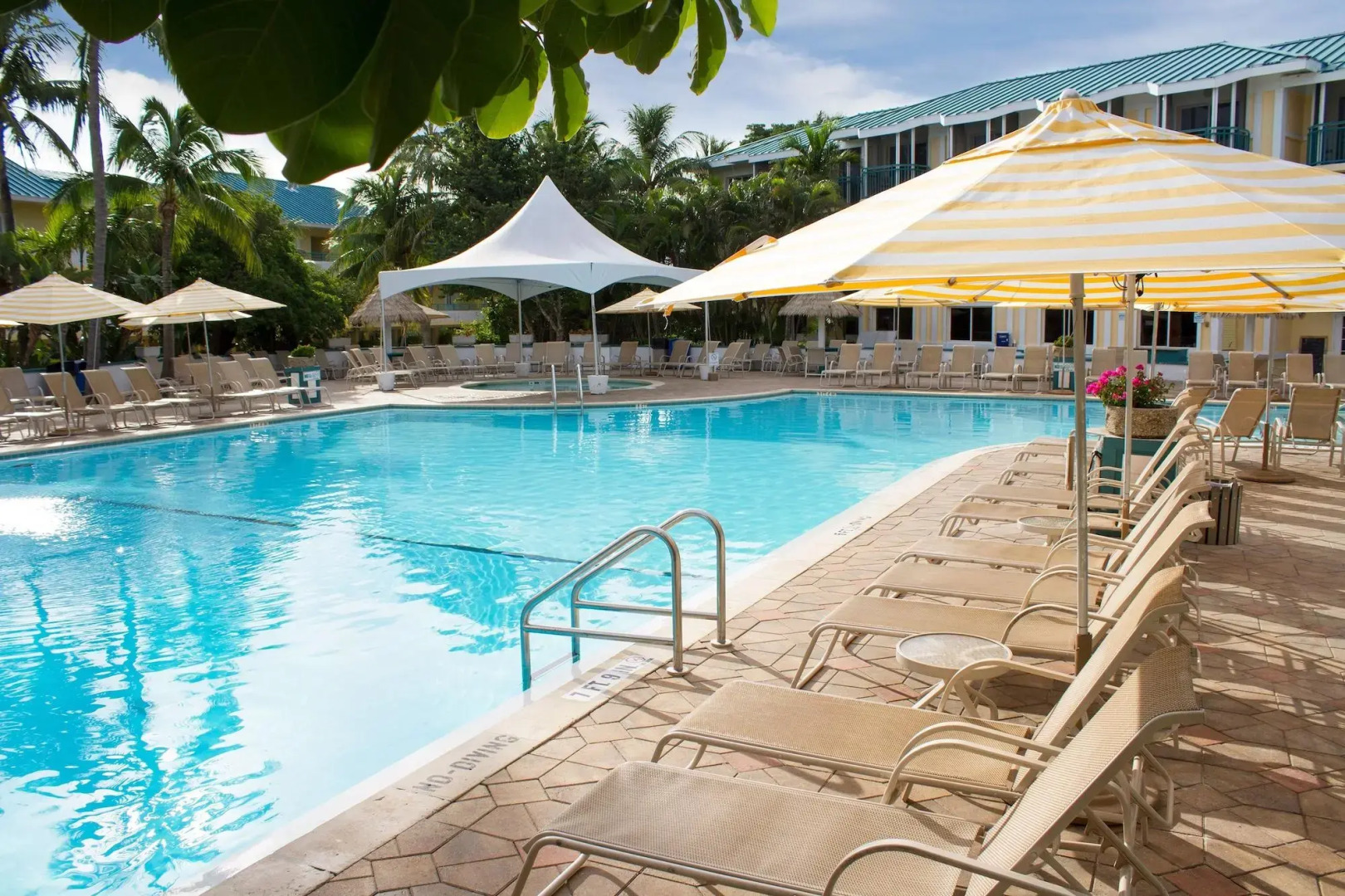 Tween Waters Island Resort & Spa