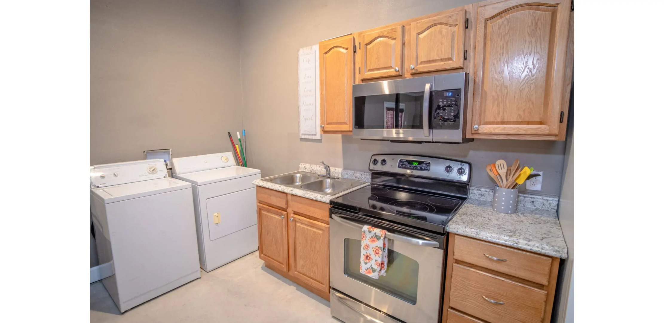 BIG Studio Near Downtown With All Amenities