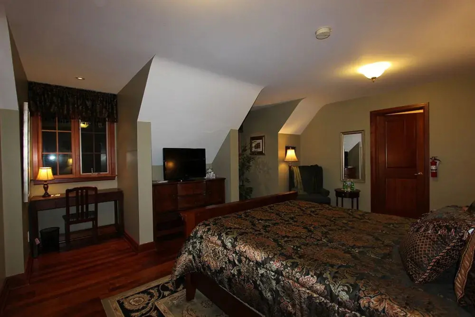 Stone Edge Estate Bed & Breakfast