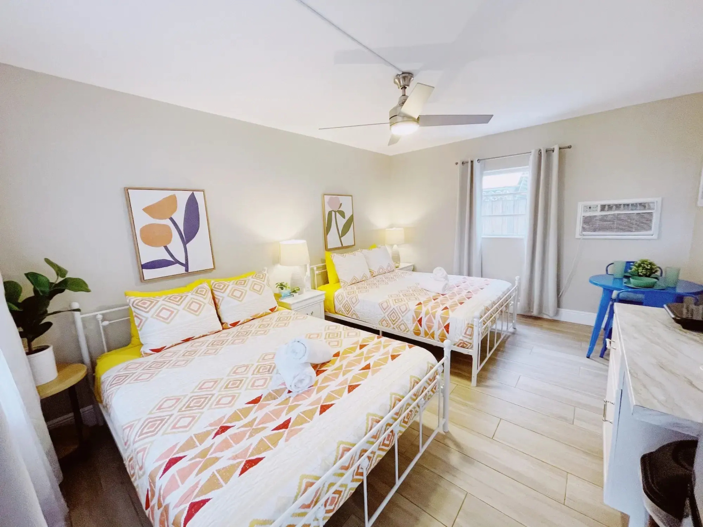 Sea Steps Suites