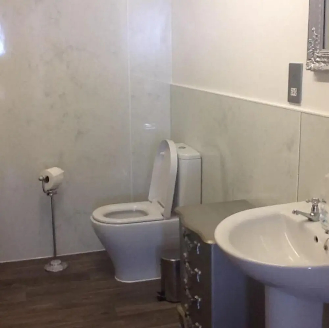 The Wetherby Sea-View House