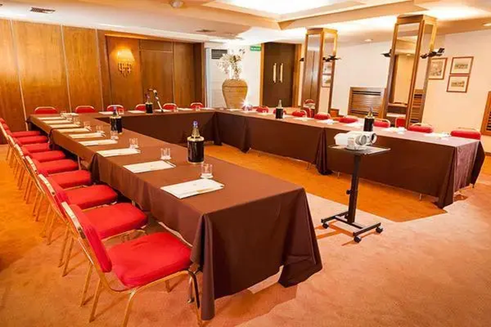 Polo Hotel