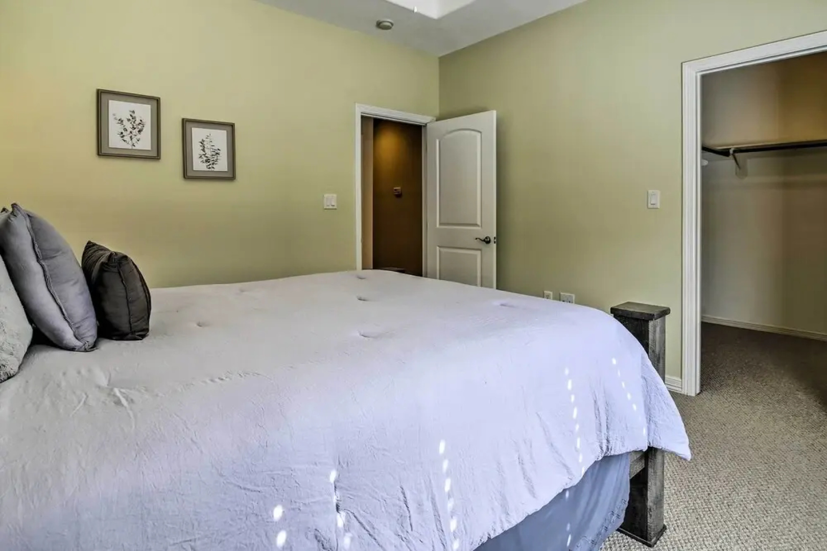 Bright Laguna Vista Home w/ Community Pool!