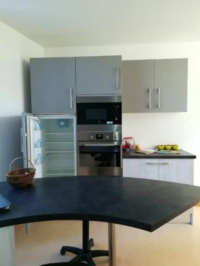 Apartment With one Bedroom in Civray, With Wonderful City View, Furnished Garden and Wifi