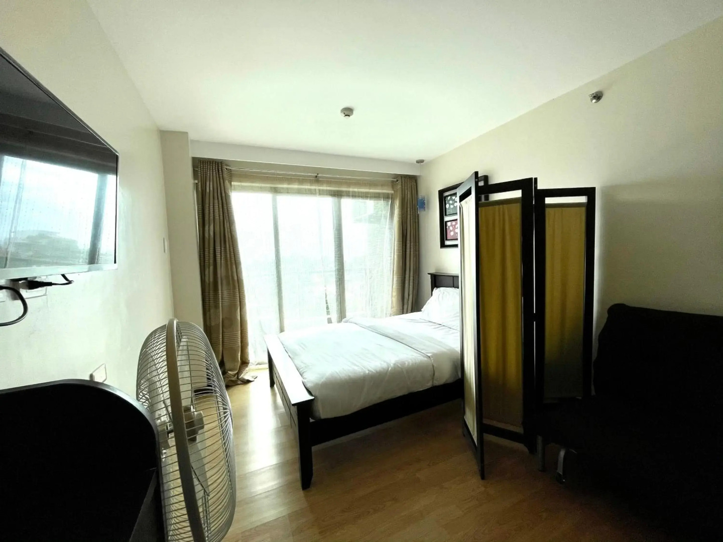 One Tagaytay Place Condo by Dean