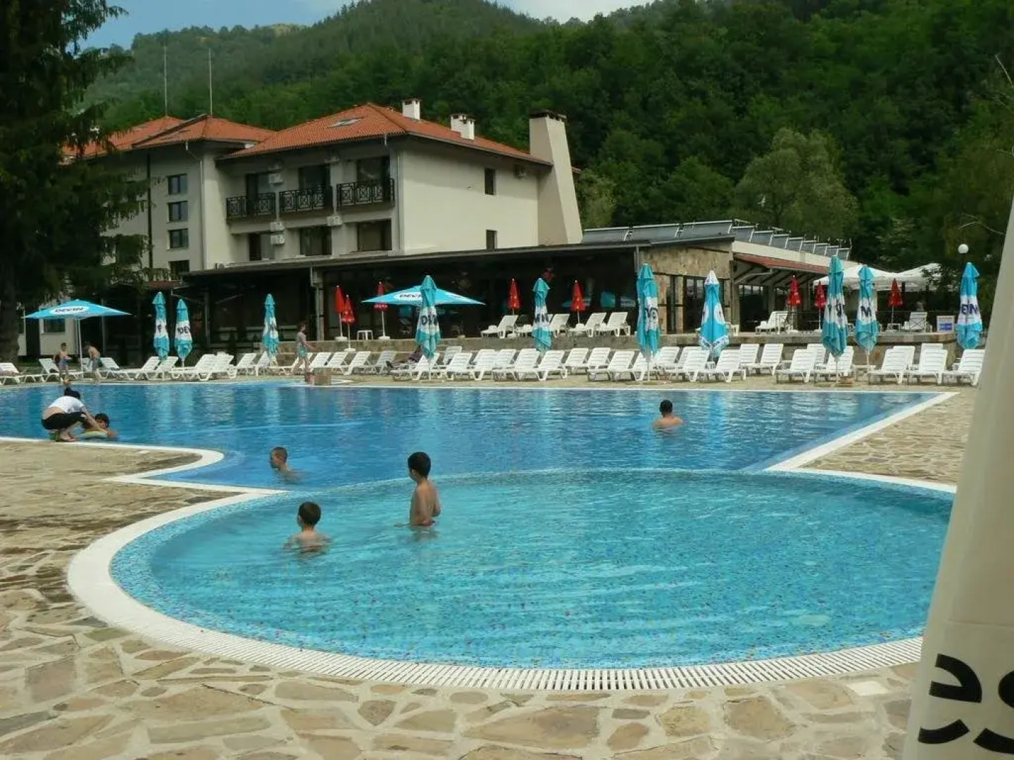 Ostrova Holiday Village