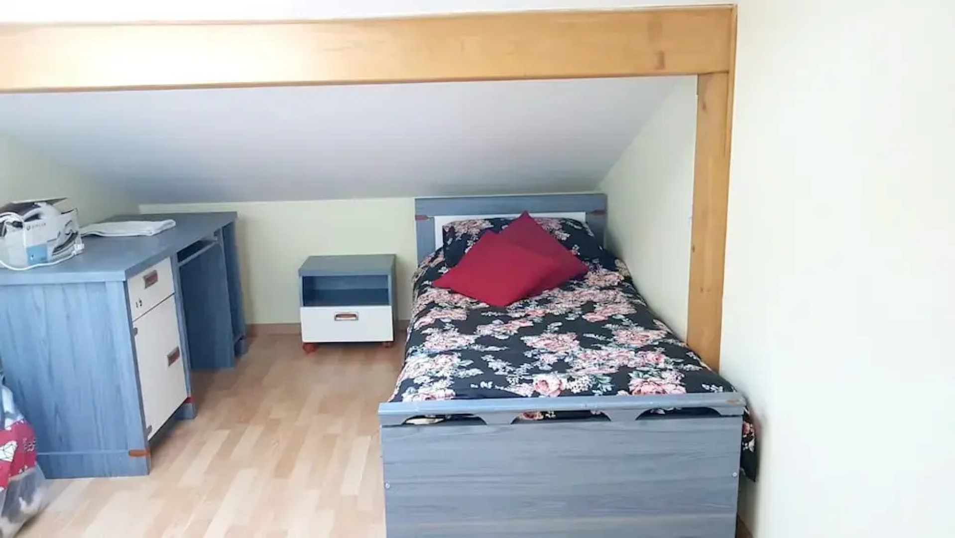 Apartment With 3 Bedrooms in Sévrier, With Wonderful Lake View, Furnished Garden and Wifi - 10 km From the Slopes