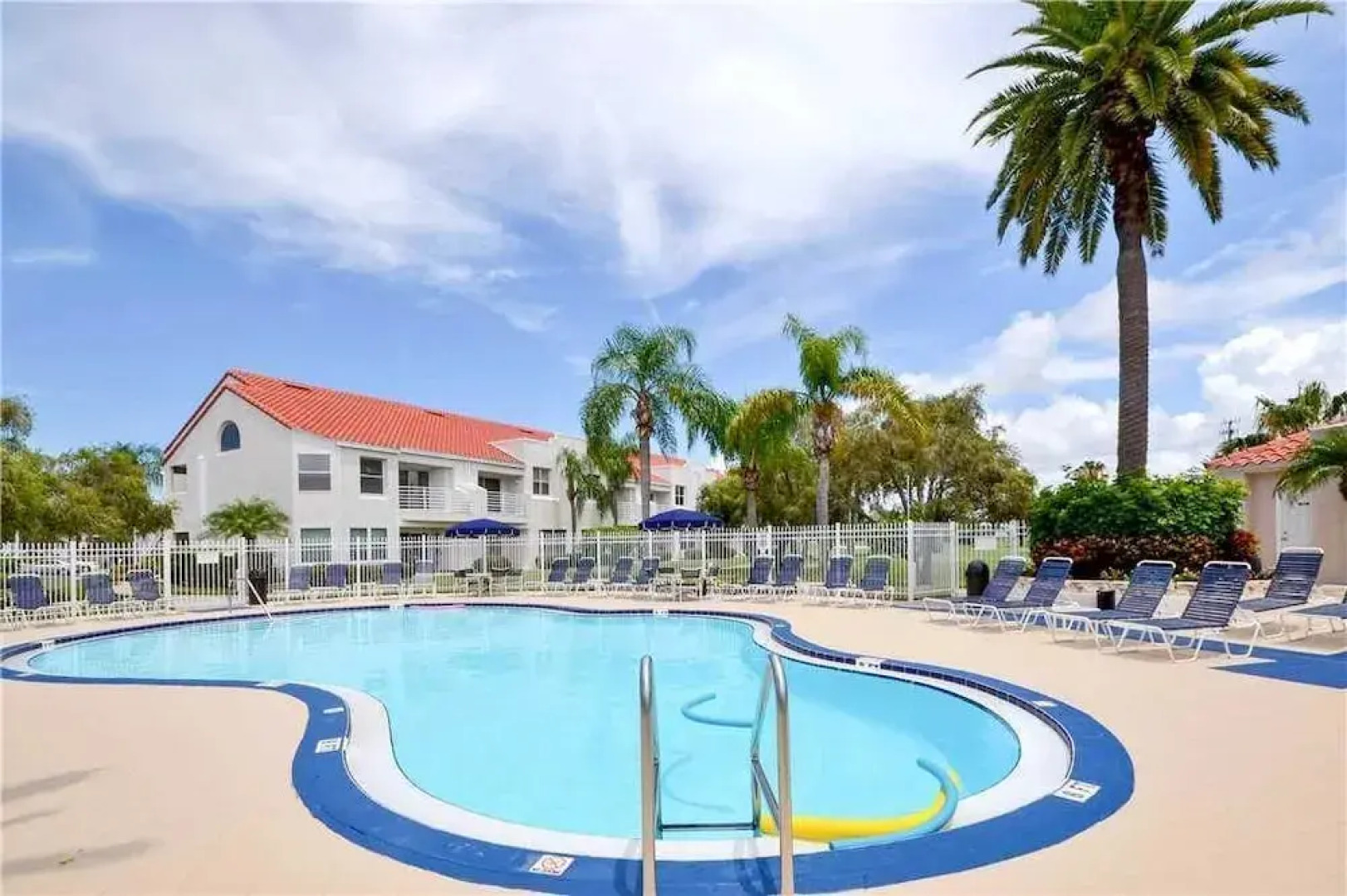 Vista Verde East 6147 - Two Bedroom Condo