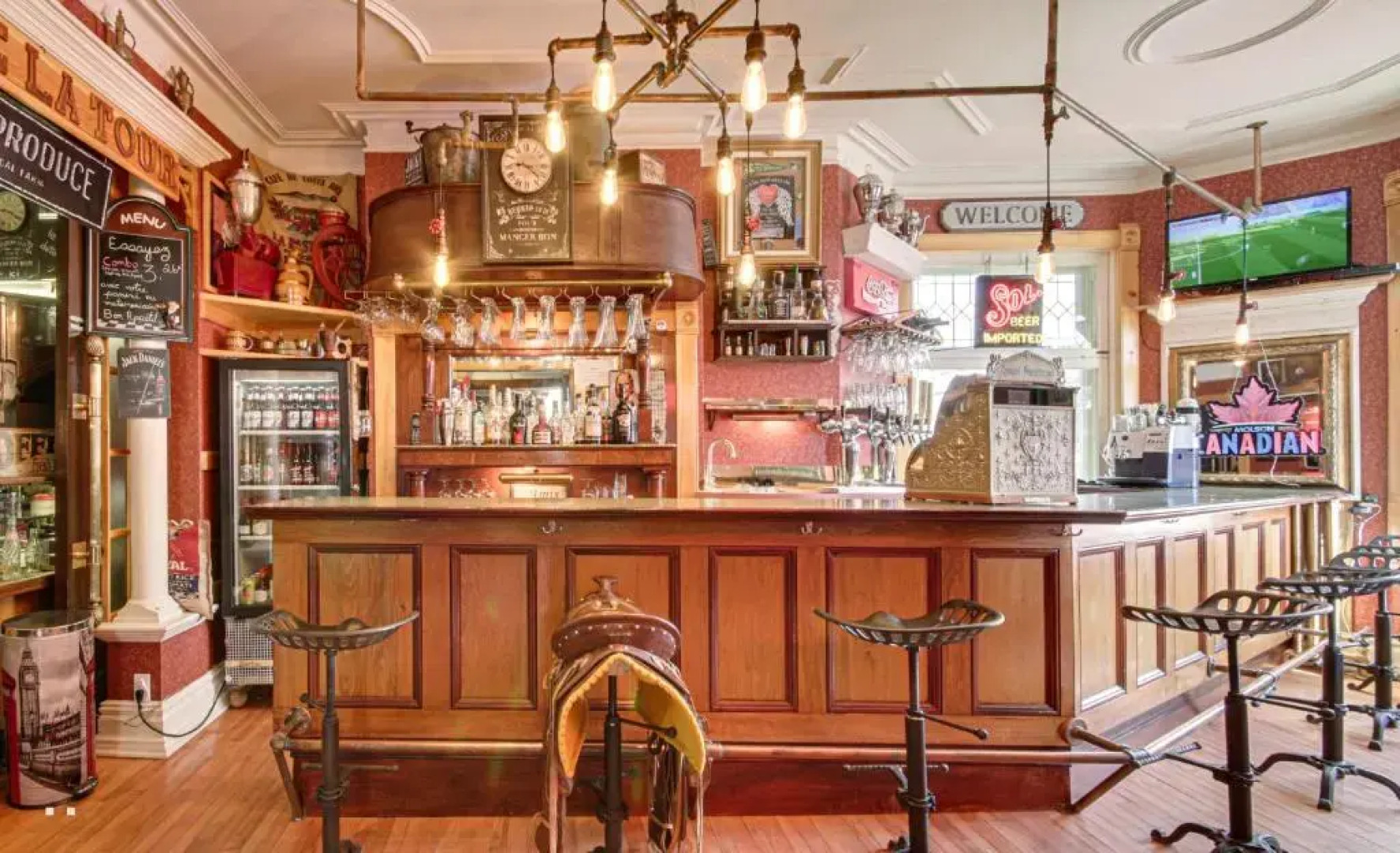 Gîte et Café-Bistro de la Tour