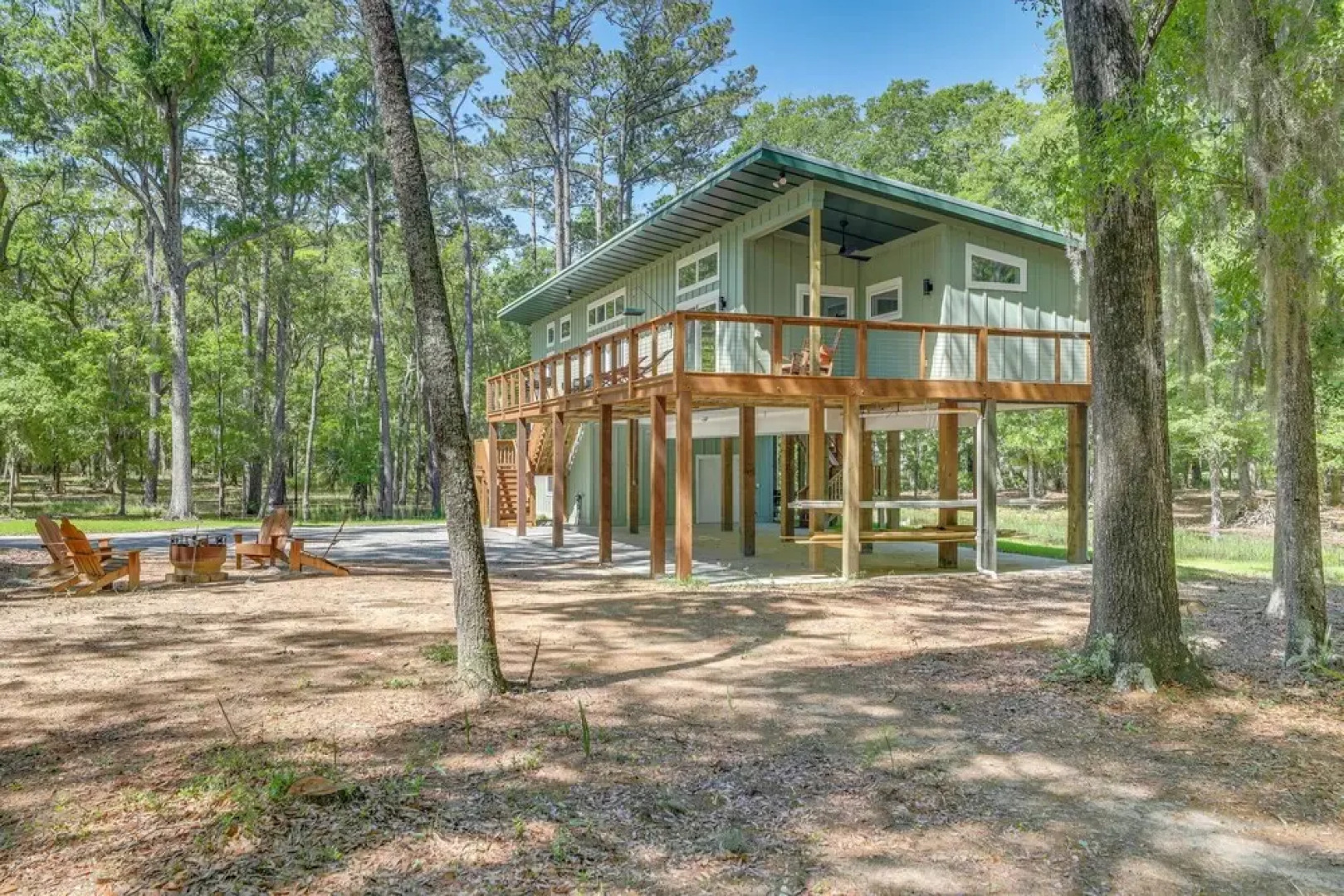 Peaceful Edisto Island Home, 1 Mi to State Park!