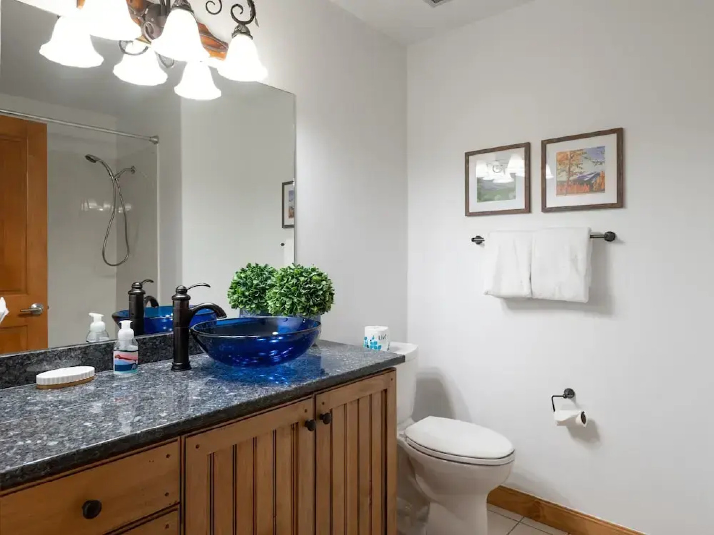 Family Getaway~pool, Hot Spring, Scuba & Ice Castles 727 4 Bedroom Home by RedAwning