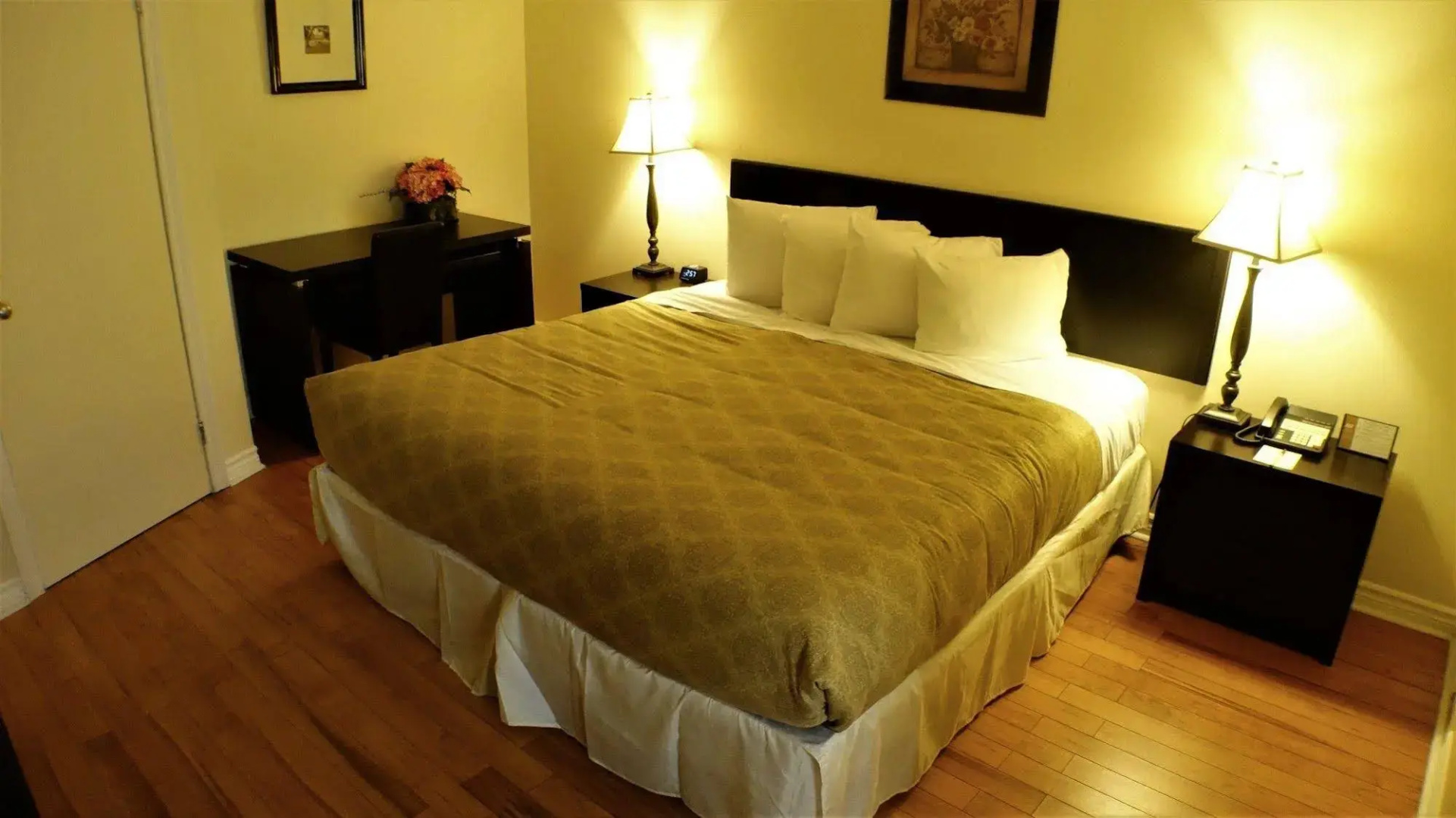 The Peninsula Inn