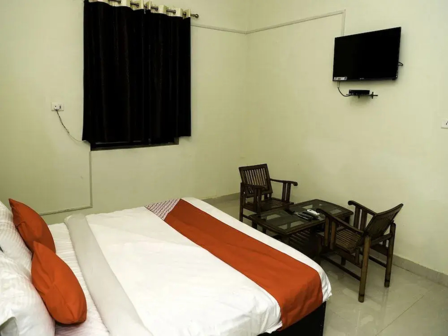 OYO 23367 Farmsgreen Resort And Restaurant