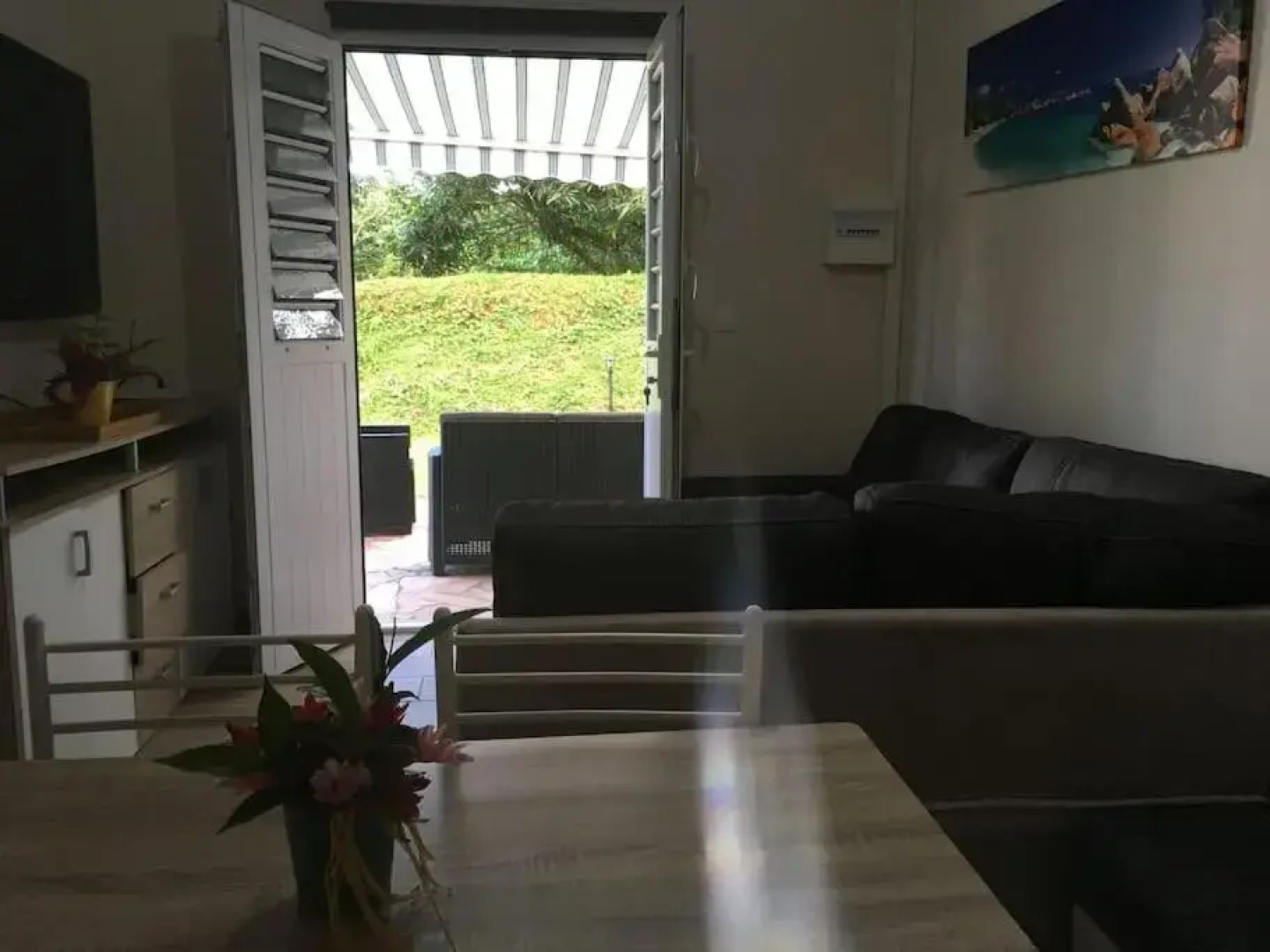 Les Lucioles 2 Beau T3 en forêt tropicale avec piscine