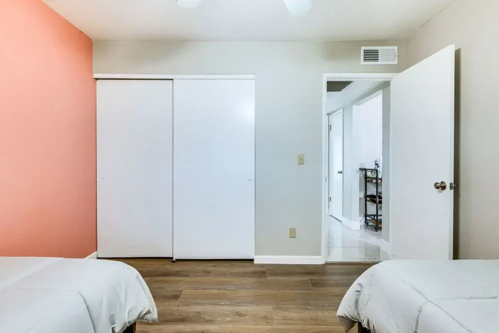 Airy Tempe Vacation Rental w/ Gas Grill + Pool!