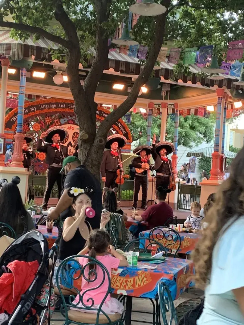 Anaheim Vacation Villa - 3 Bedroom House Near Disney