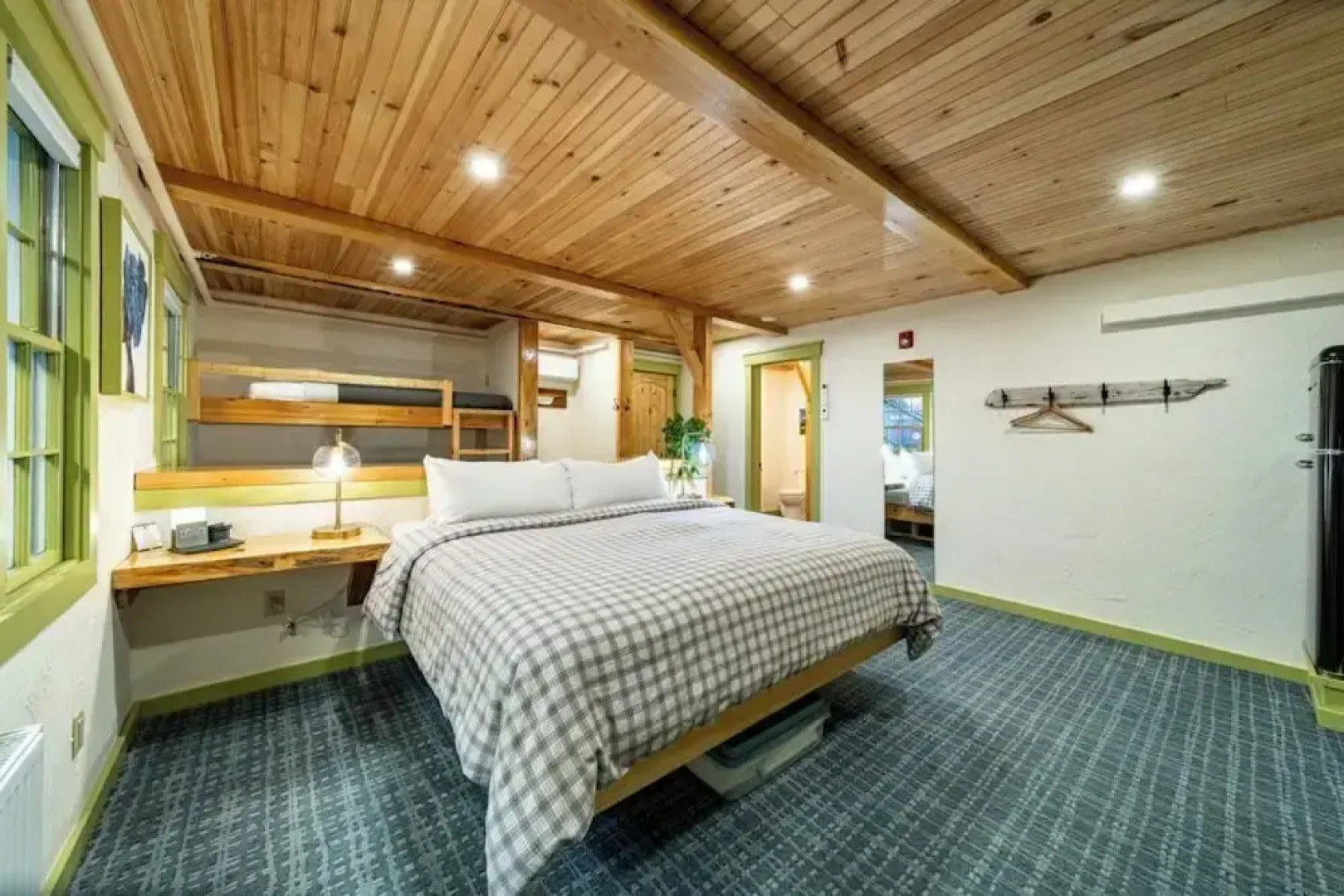 Downtown Camden Hotel