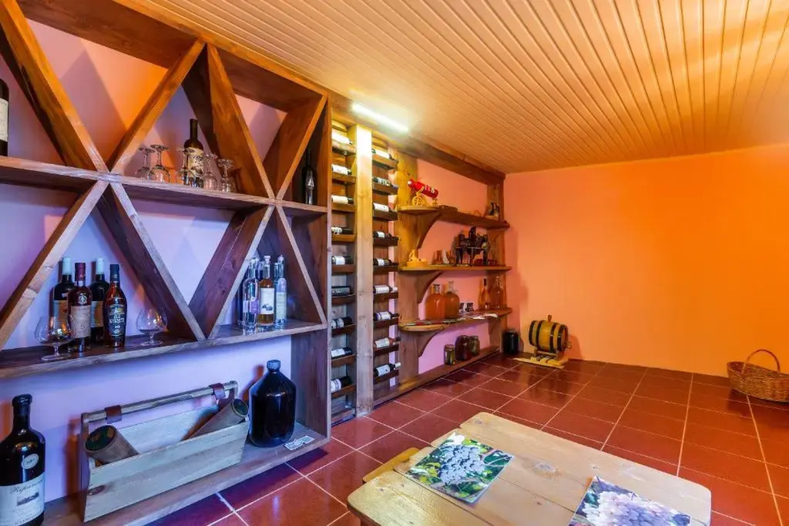 Salomes Apartment Tuti