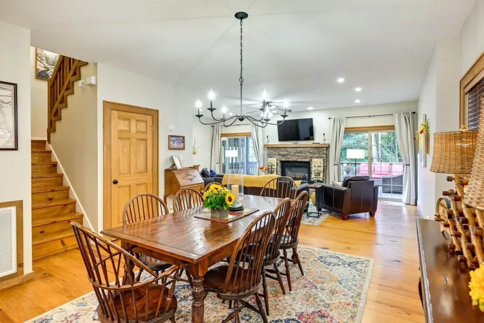 Sapphire Retreat Near Lakes, Trails & Waterfalls!