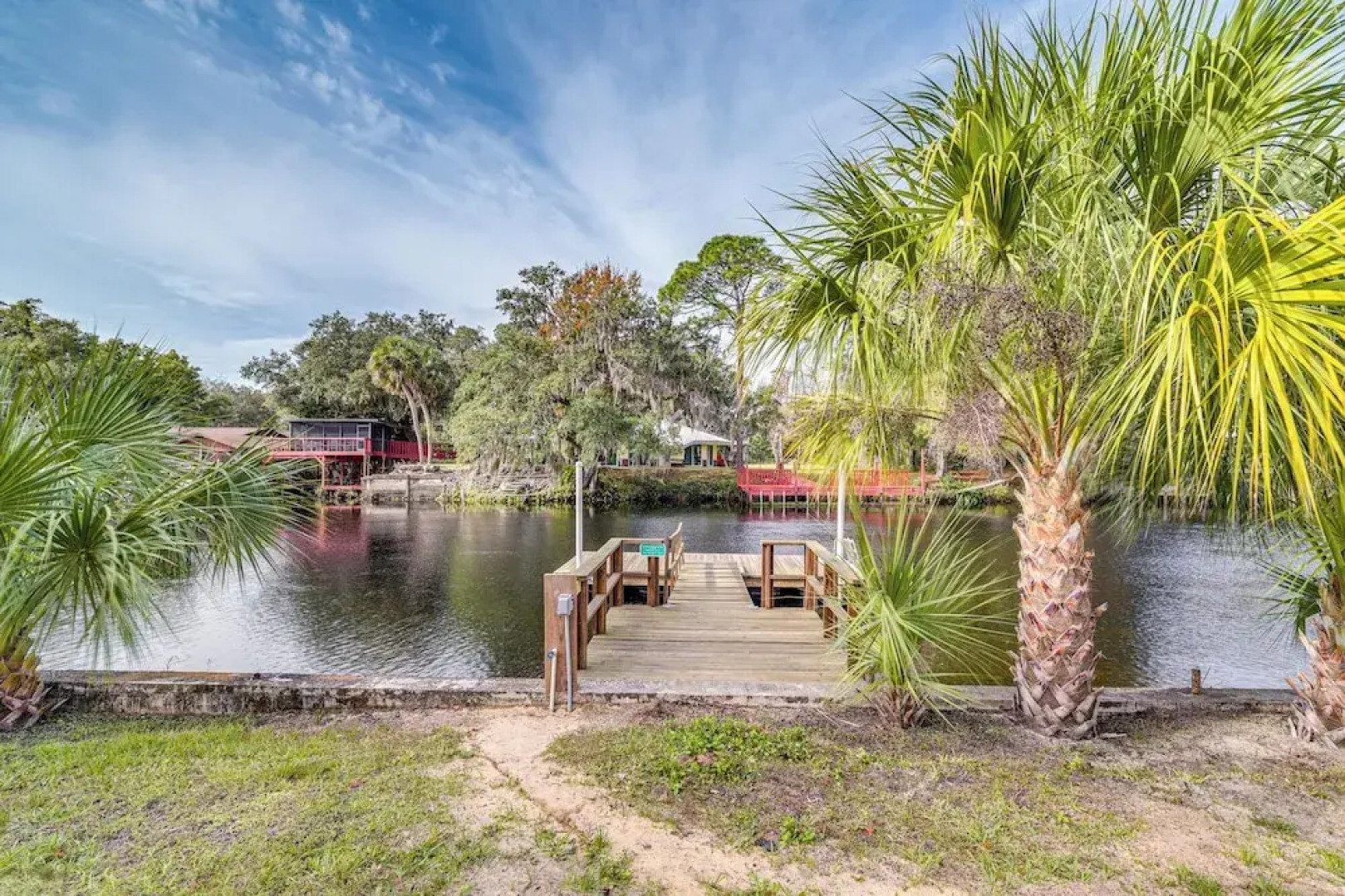 Riverfront Fishers Paradise in Florida w/ Dock!