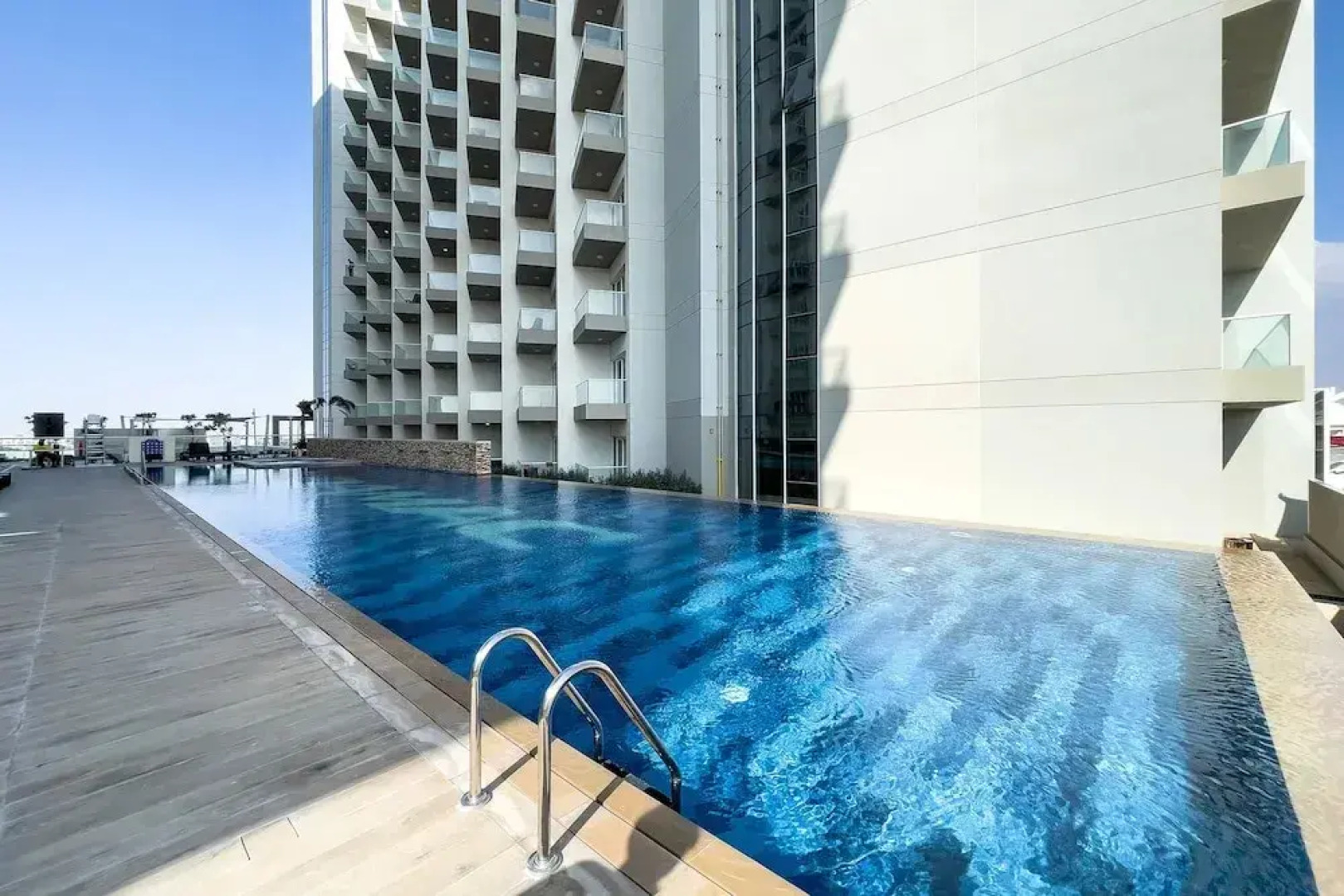 Cozy studio at DamacHills2