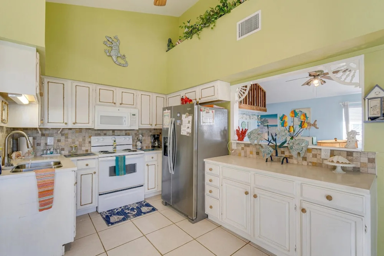 Little Gasparilla Island Paradise: Walk to Beach!