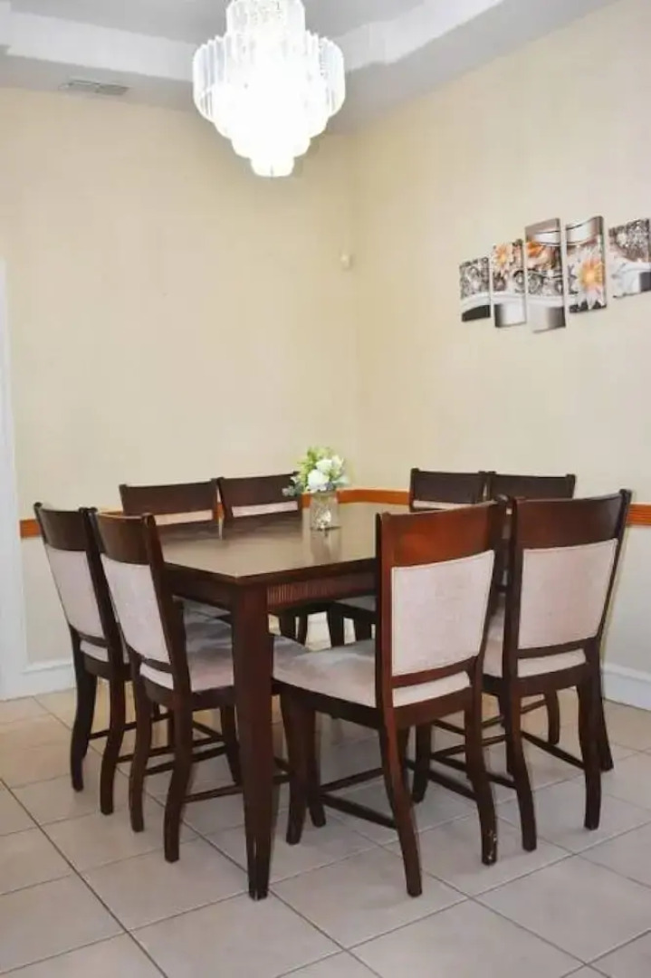 Beautiful House With Pool