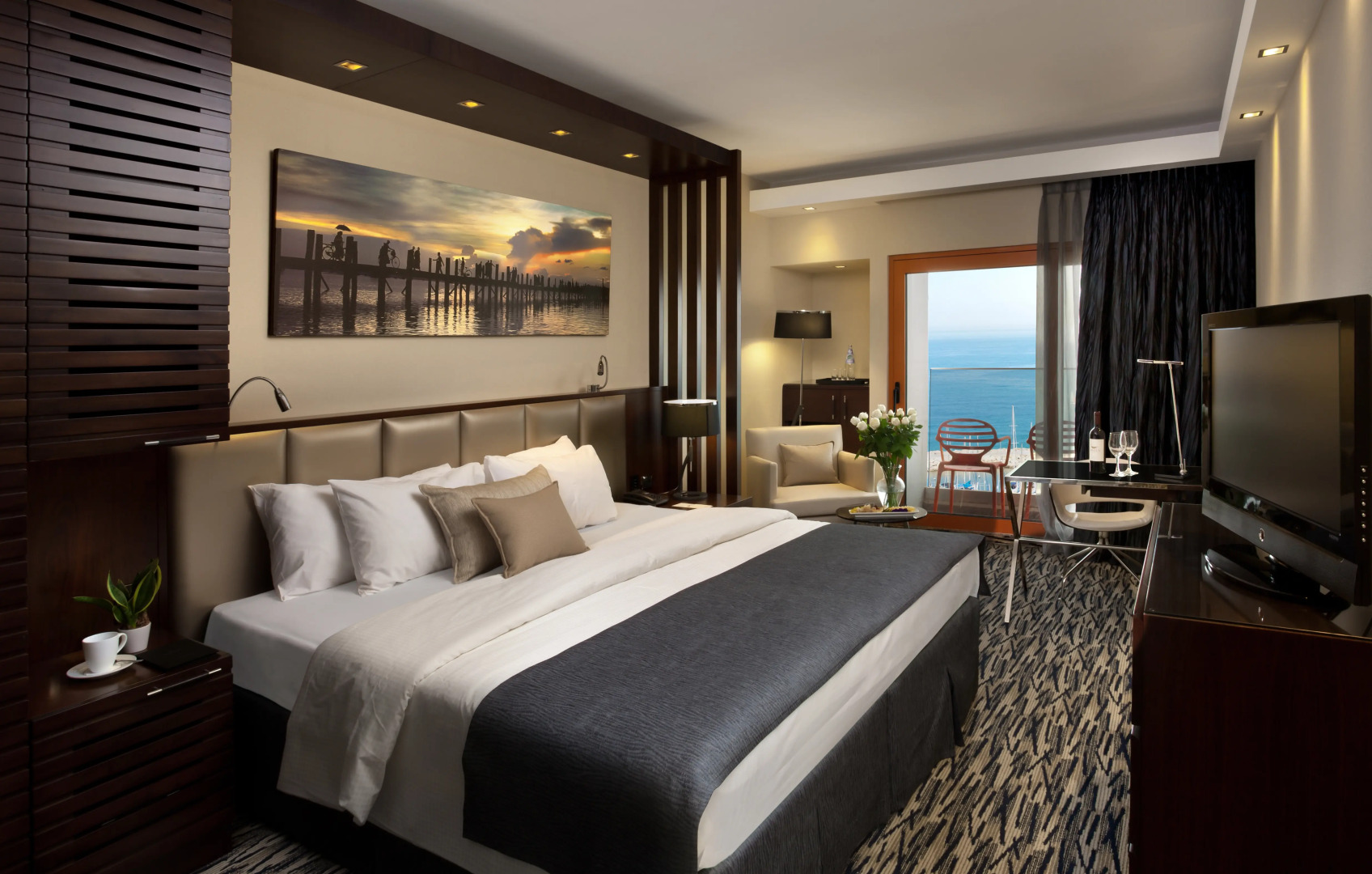 Carlton Tel Aviv Hotel