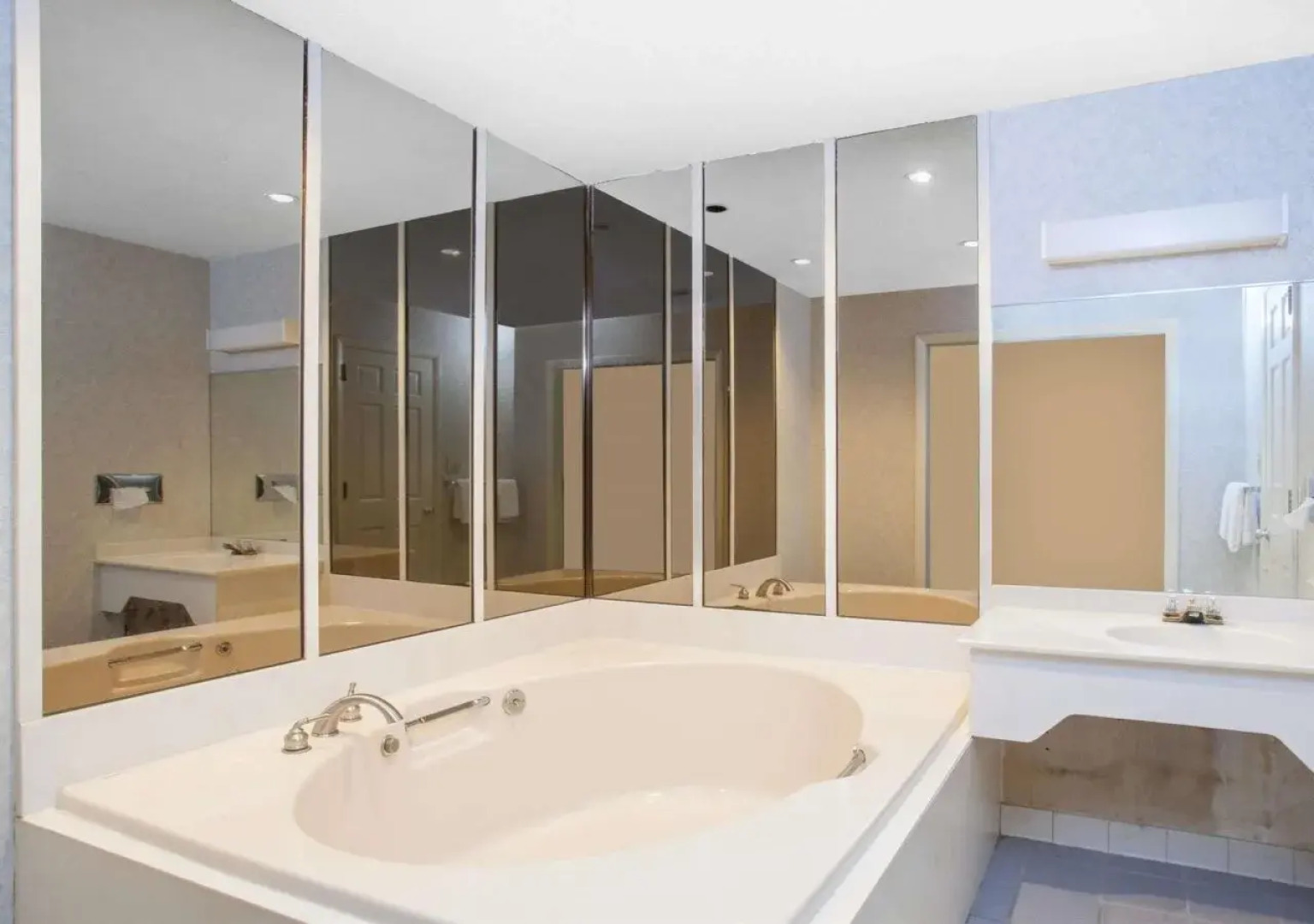 Americas Best Value Inn Carlisle