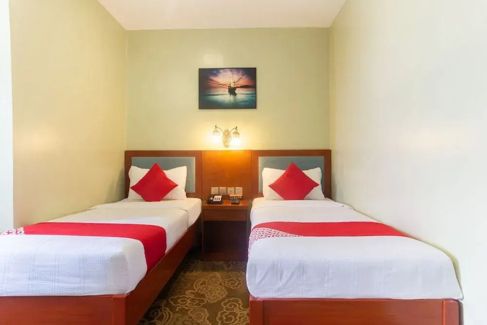 OYO 170 The Eastern Szechwan Hotel