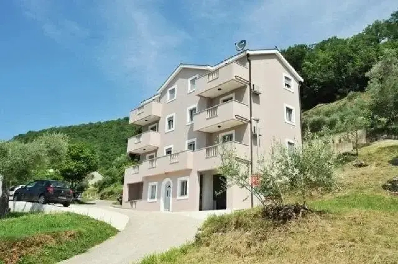 Djukanovic Apartments