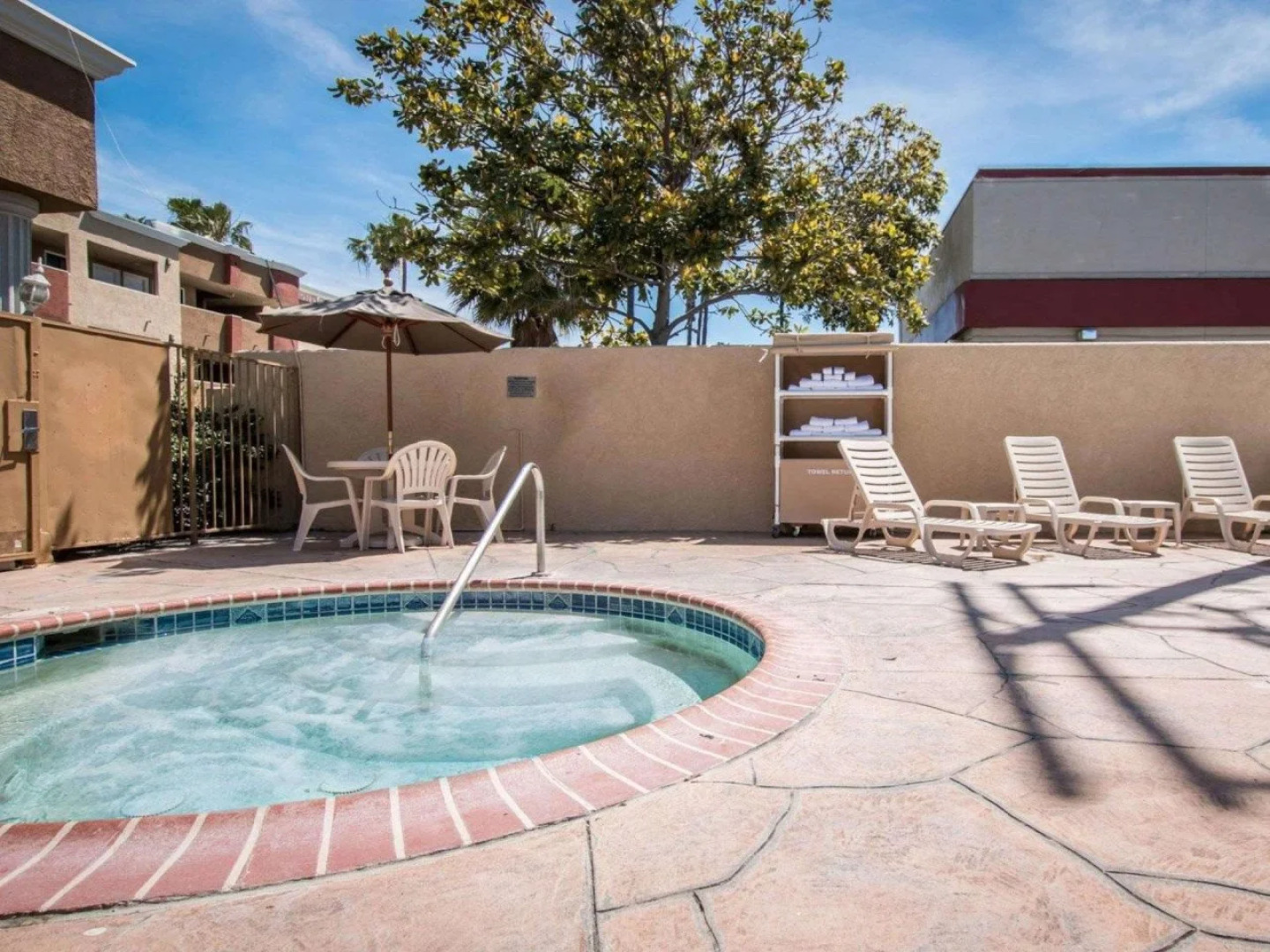 Comfort Inn & Suites Huntington Beach