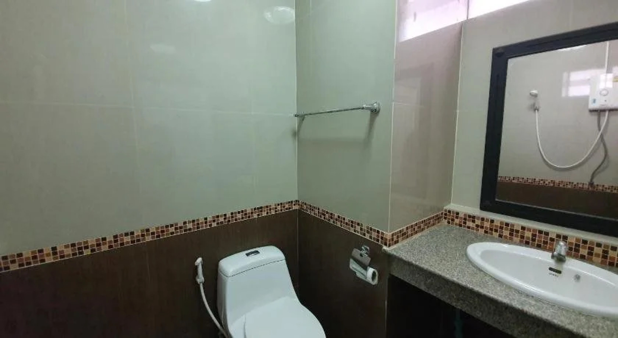 Highway Hotel Khon Kaen