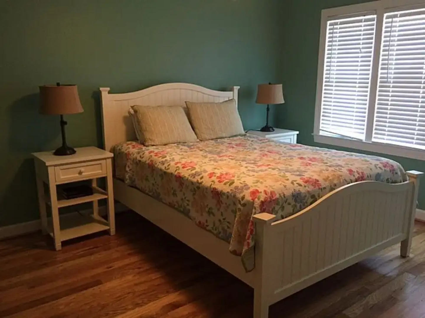 Pelican Watch - 6 Br Home