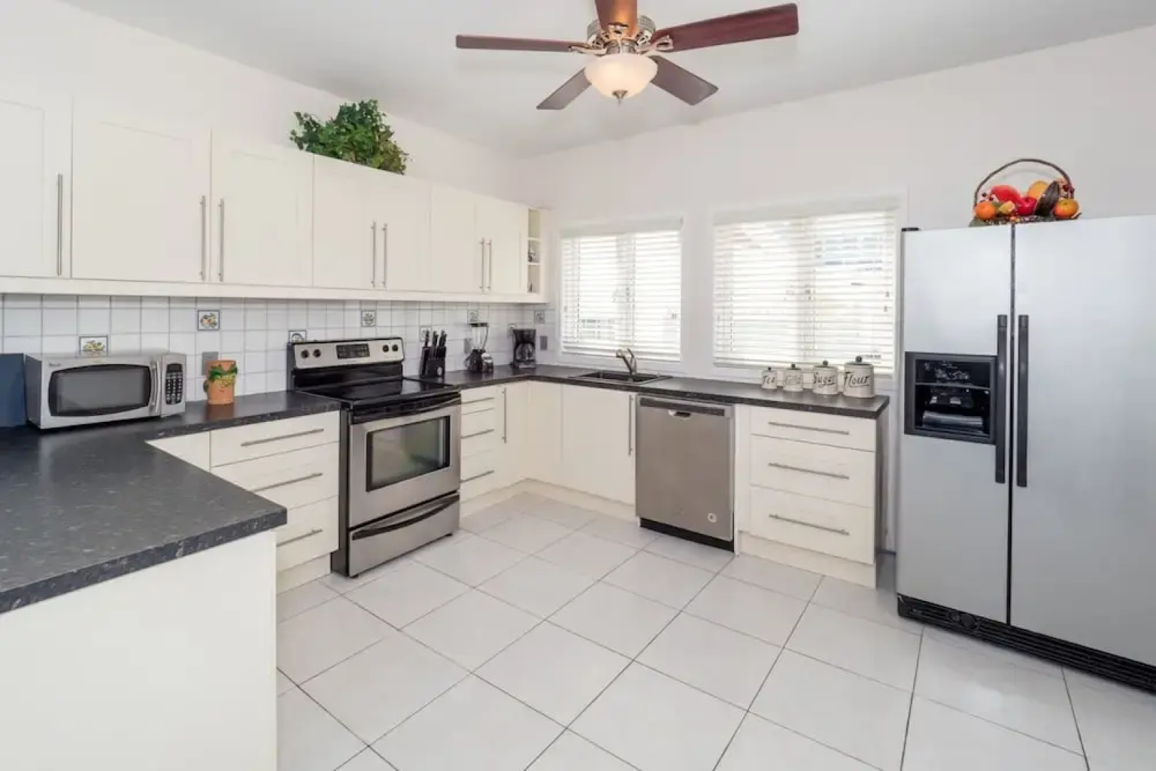 Villa La Playa (Villa)