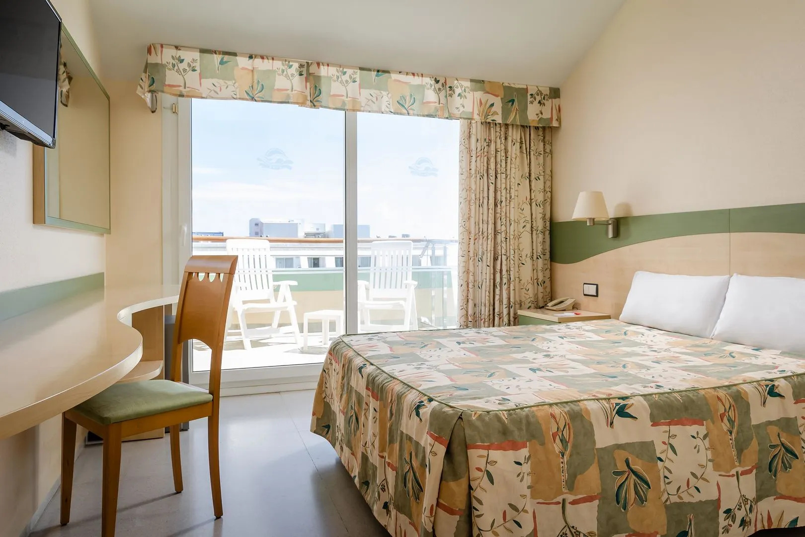 Отель Alegria Caprici Verd